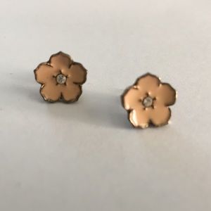 Sweet 🍑 Blossom Earrings